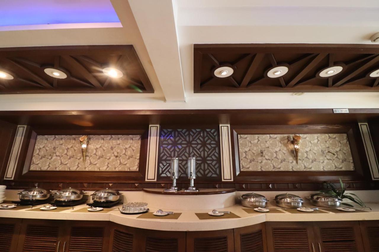 Hotel Crestmont Ashapurna Jaipur, Banipark Esterno foto