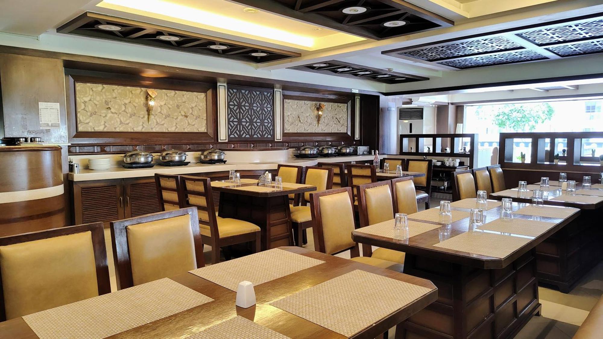 Hotel Crestmont Ashapurna Jaipur, Banipark Esterno foto