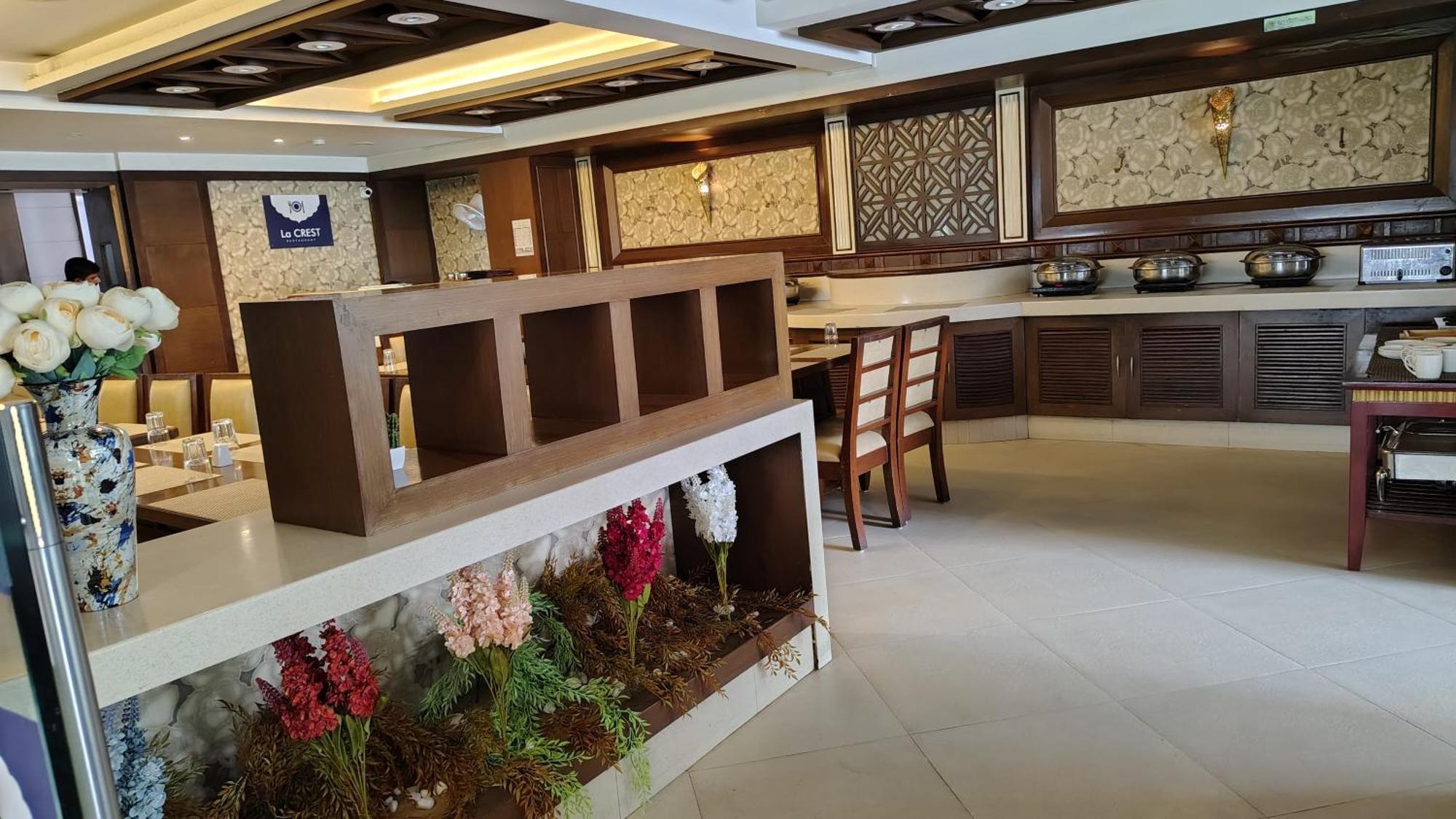 Hotel Crestmont Ashapurna Jaipur, Banipark Esterno foto