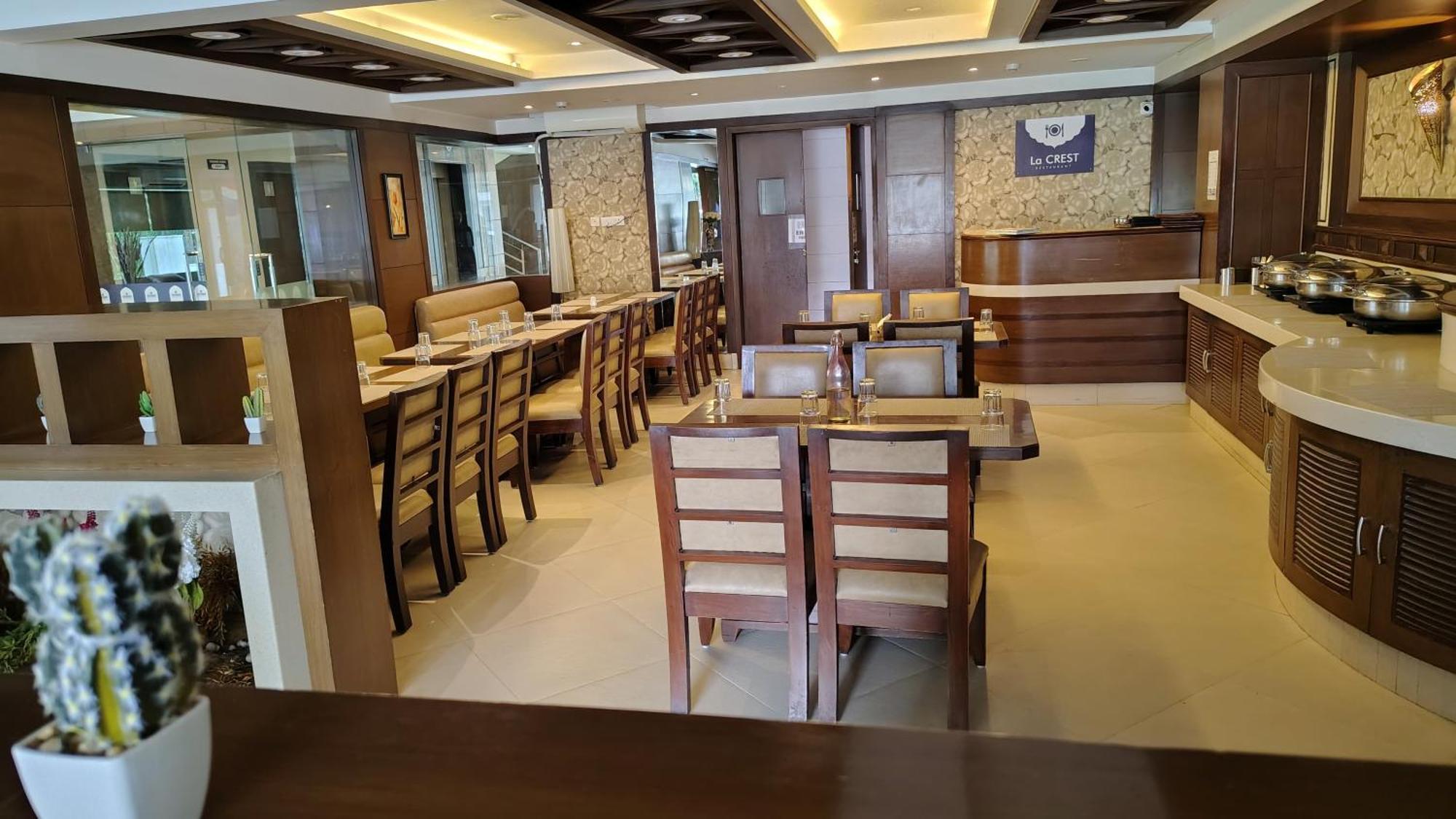 Hotel Crestmont Ashapurna Jaipur, Banipark Esterno foto